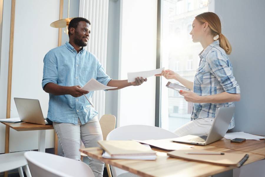 Elaboração de contrato social: saiba por que se aprofundar no tema